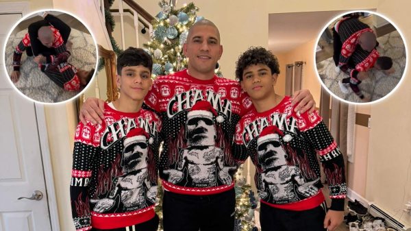 Alex Pereira celebrating christmas with his family