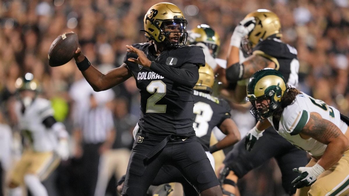 Colorado Buffaloes quarterback Shedeur Sanders 