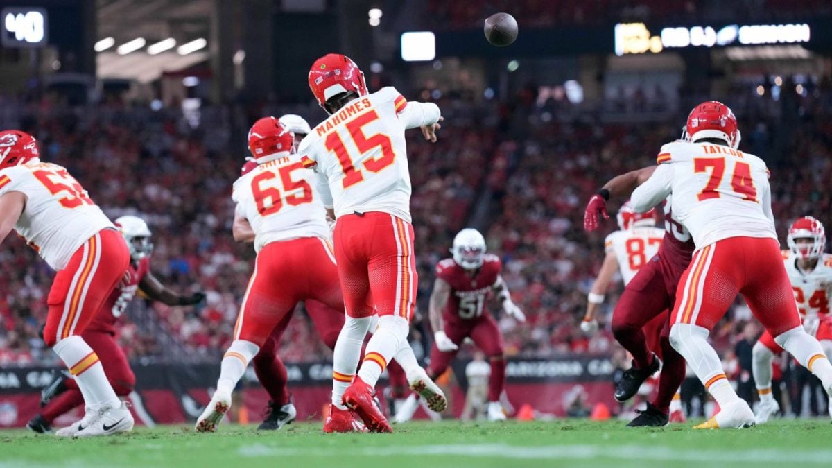 Kansas City Chiefs offensive line has struggled to keep Patrick Mahomes upright