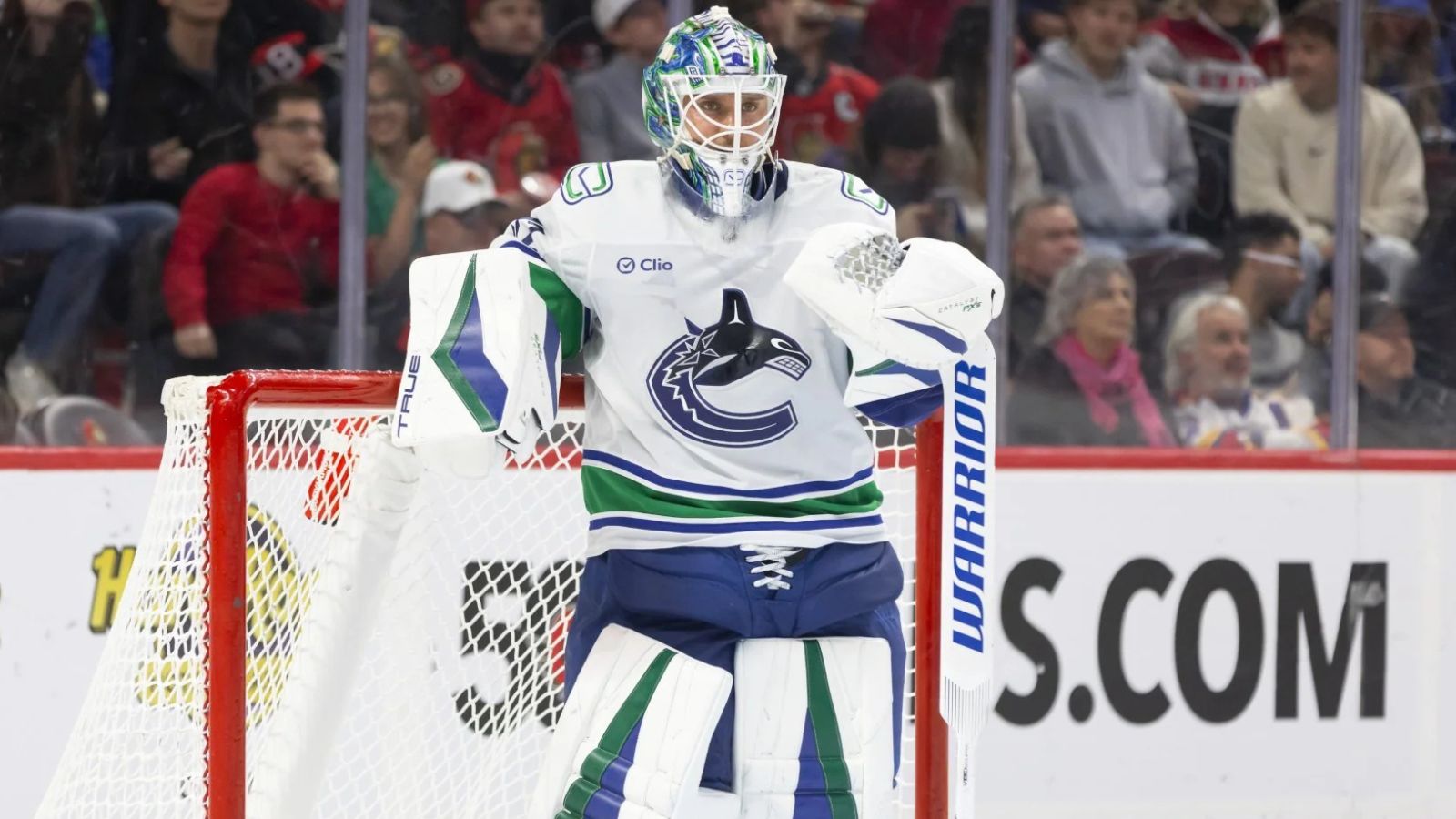 Canucks goaltender Kevin Lankinen sets UNIQUE NHL record following OT victory over Red Wings