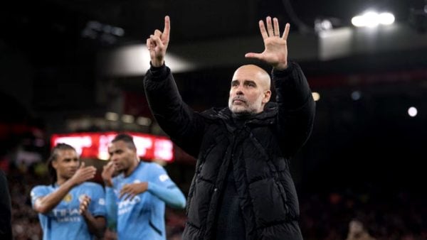 Pep Guardiola six fingers