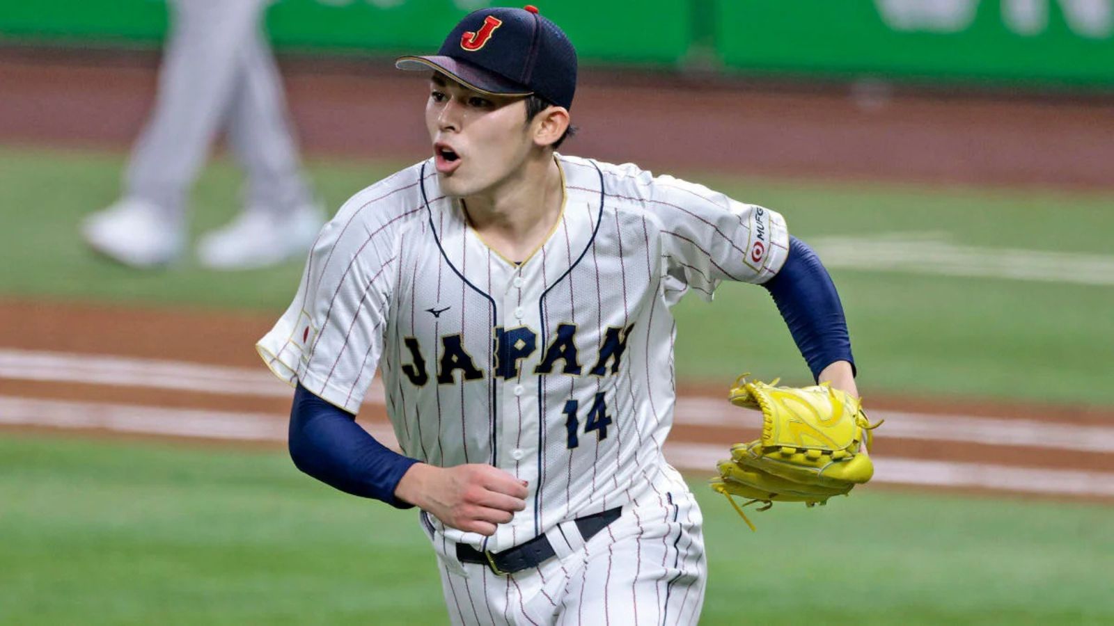 MLB insider claims NY Yankees have ‘realistic shot’ at Roki Sasaki amidst rising tension in free agency