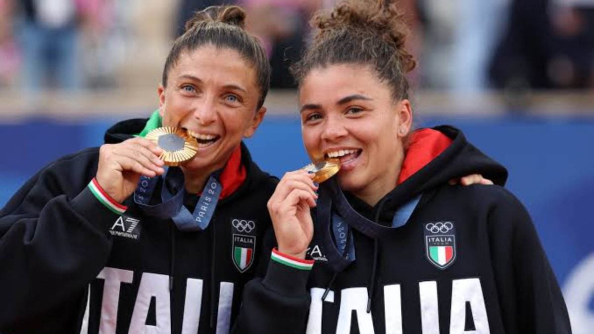 Sara Errani and Jasmine Paolini (via Sky Sports)