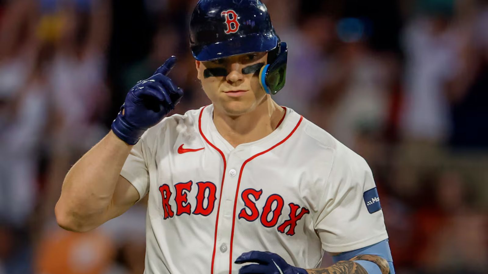 Orioles land former Red Sox star Tyler O’Neill on 3-year $49.5 million deal