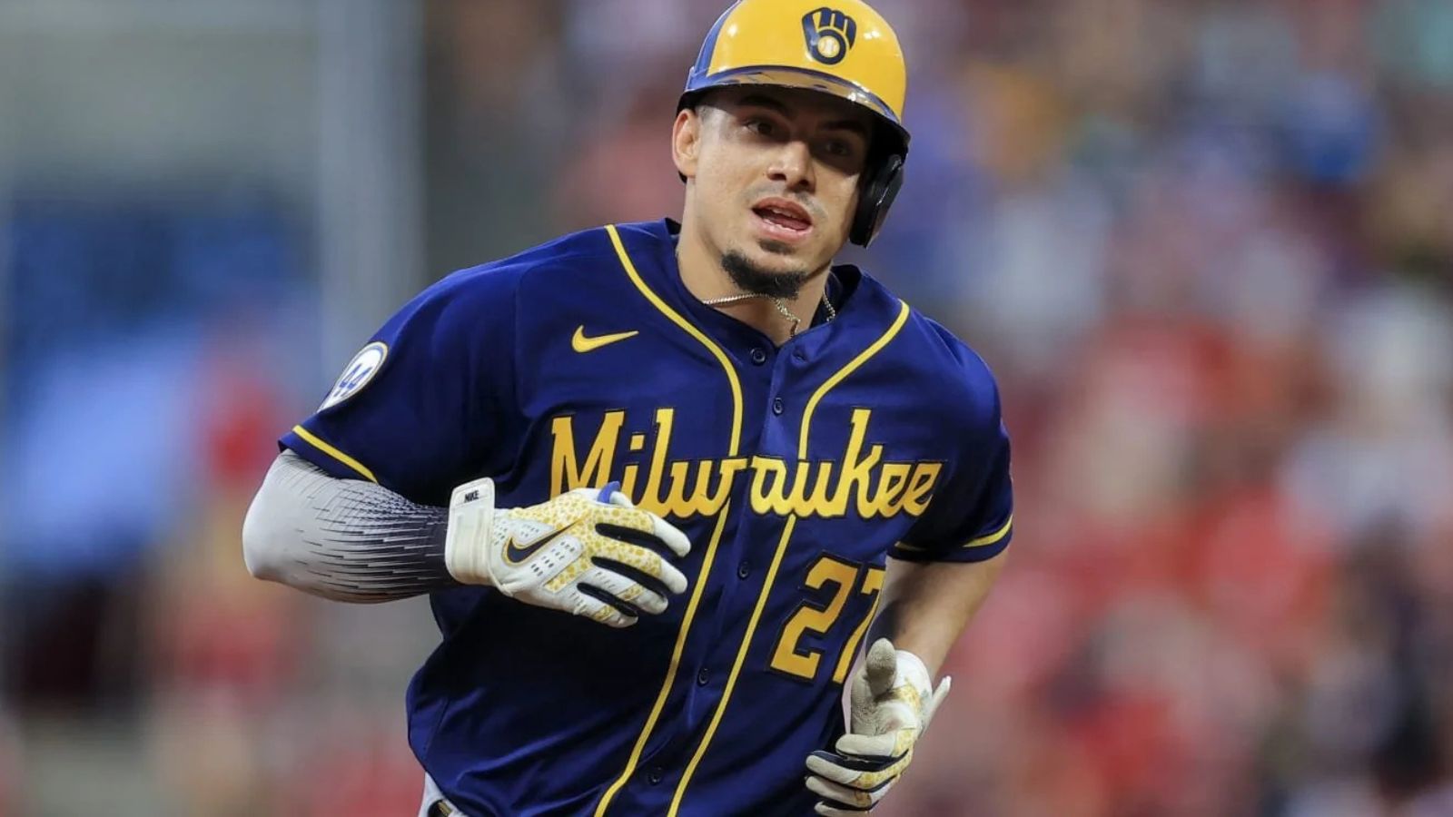 “Absolute overpay” – Fans in split as shortstop Willy Adames pens ENORMOUS 7-year $182 million deal with SF Giants