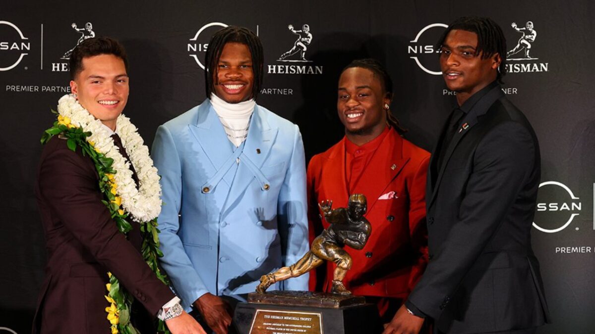 "I'm the best overall player!" Micah Parsons' Penn State successor criticizes Heisman focus on Travis Hunter, Ashton Jeanty 3 Abdul Carter believes he is better than all the Heisman Trophy finalists