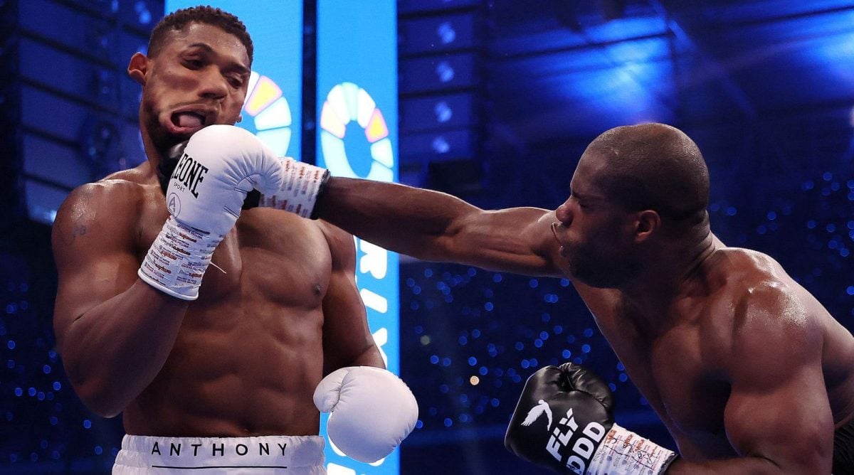 Anthony Joshua and Daniel Dubois in action