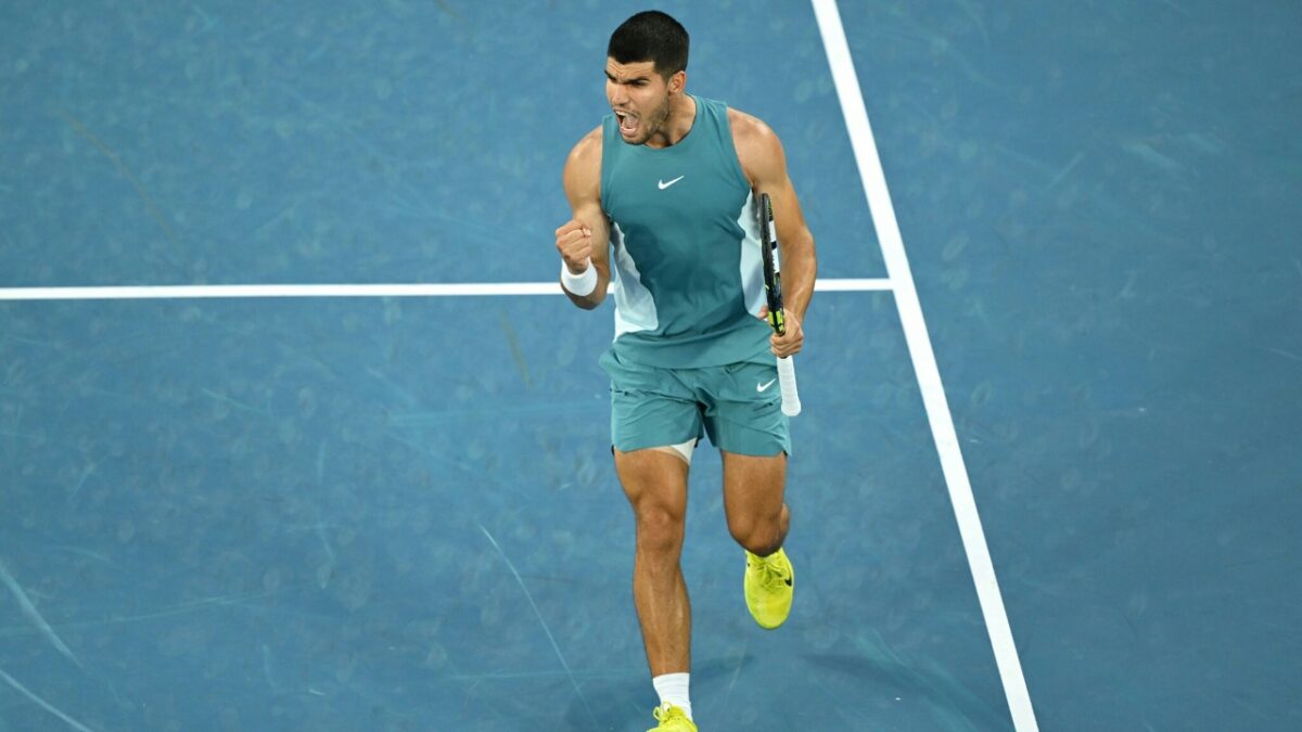 Carlos Alcaraz tips Joao Fonseca to become 'one of the best players in the world' after his thrilling opening round win at the Australian Open 3 Carlos Alcaraz