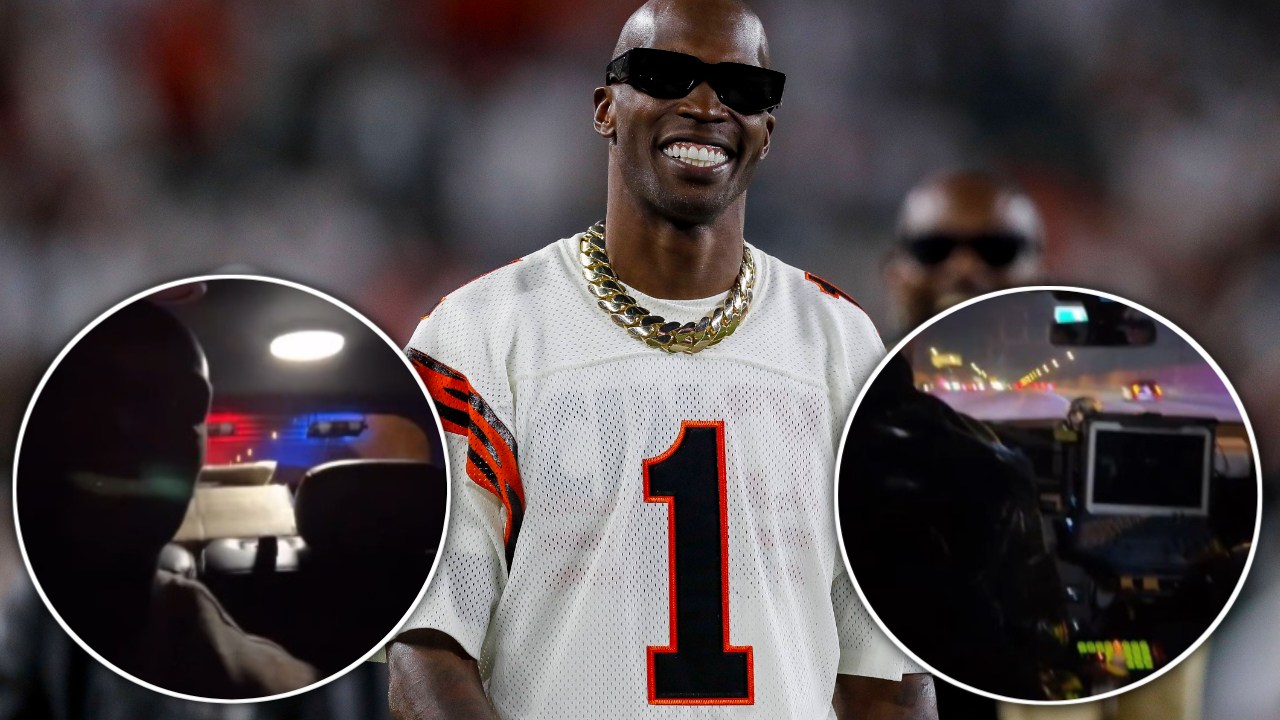(Video) Philadelphia police helps Chad Johnson catch his flight back home