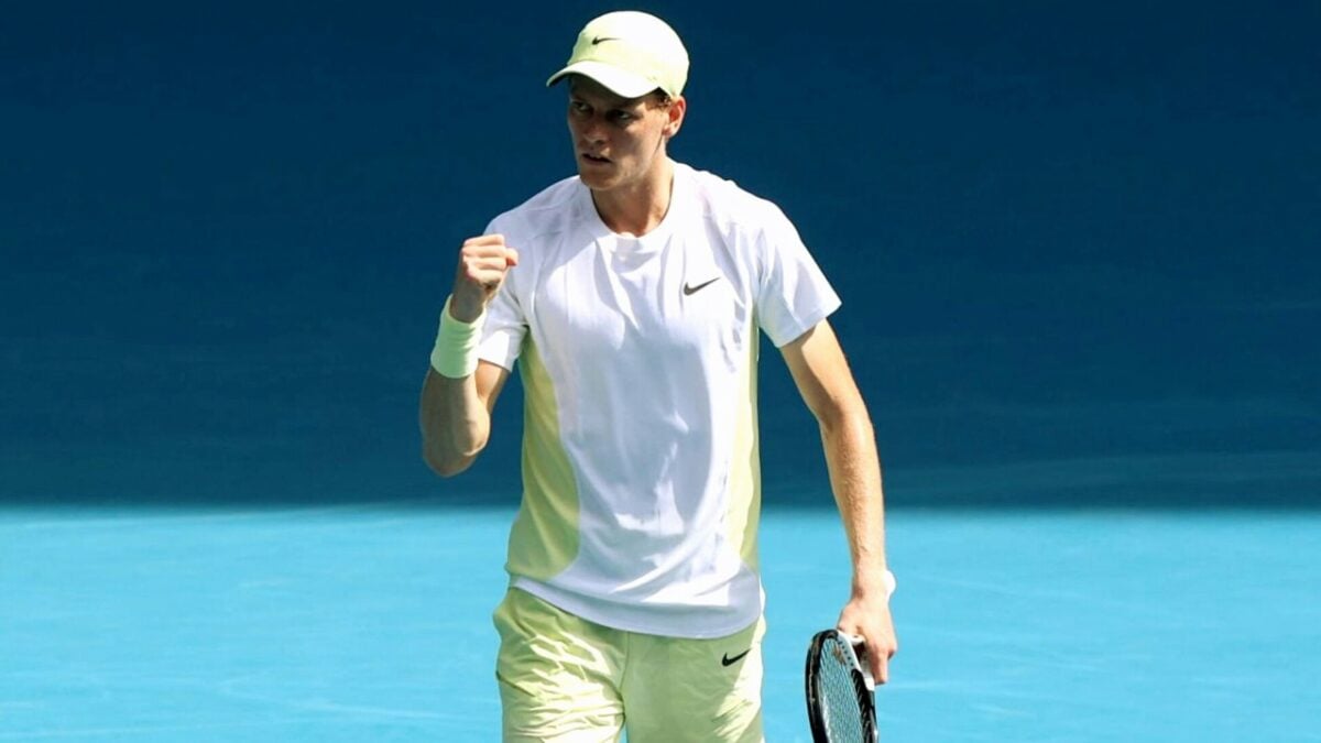 Martina Navratilova blasts anti-doping system which 'stinks' and needs to be 'blown up' as she comes in Jannik Sinner and Iga Swiatek's defense 2 Jannik Sinner