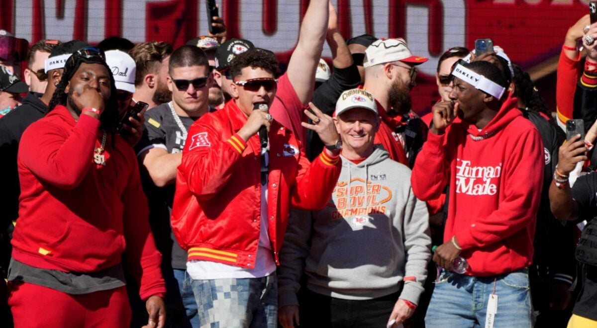 Why Patrick Mahomes' legacy will be stained by refereeing help in the 2024 NFL season 5 Patrick Mahomes (3)