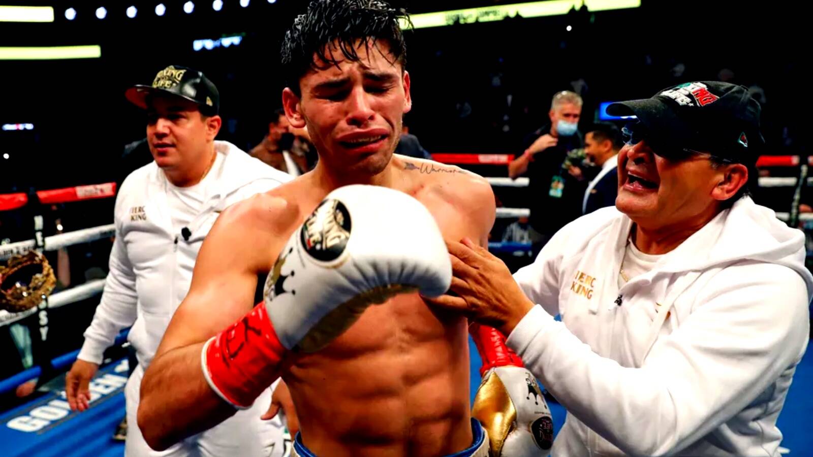 Ryan Garcia needs surgery after injured wrist; announces ‘time off’ to heal