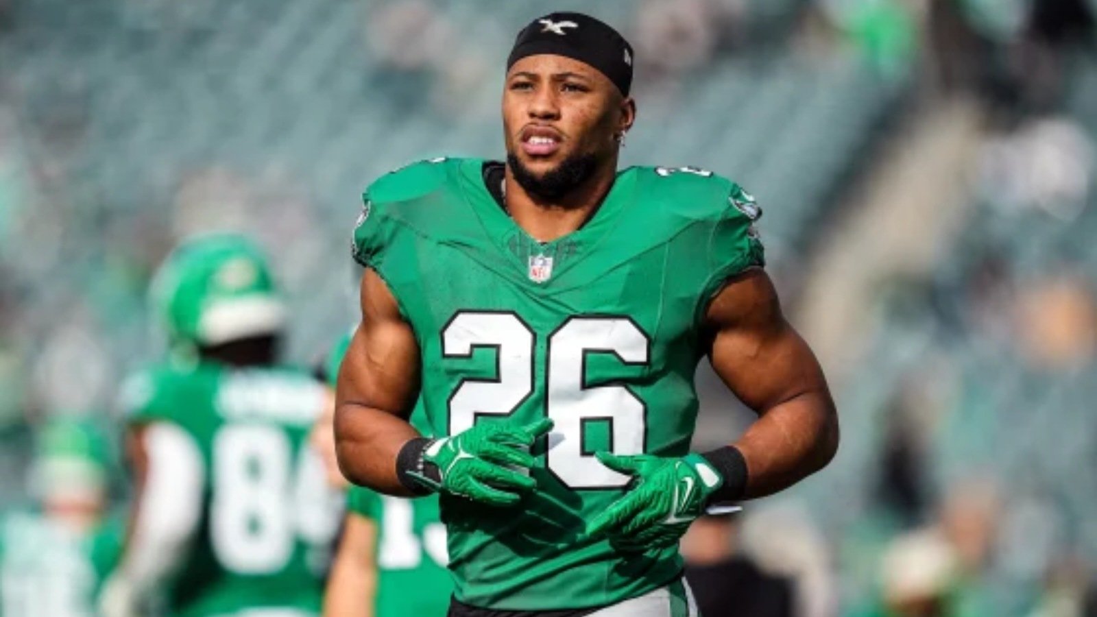 “So lame!” – Eagles resting Saquon Barkley for final regular season game amid rushing record pursuit sparks mixed reactions on social media