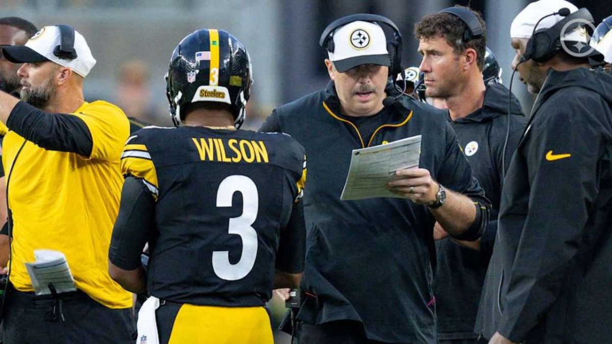 Steelers OC Arthur Smith and Russell Wilson