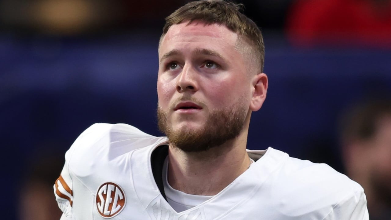 Quinn Ewers’ embarrassing outing against Ohio State costs Texas a championship spot, fans react – “Absolute bum”