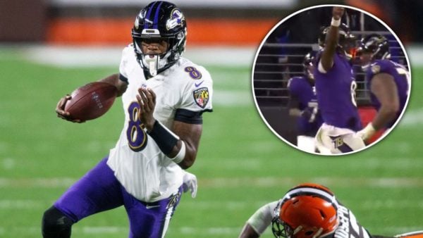 (Video) Ravens Lamar Jackson recreates Steph Curry's look-away pass in Browns demolition