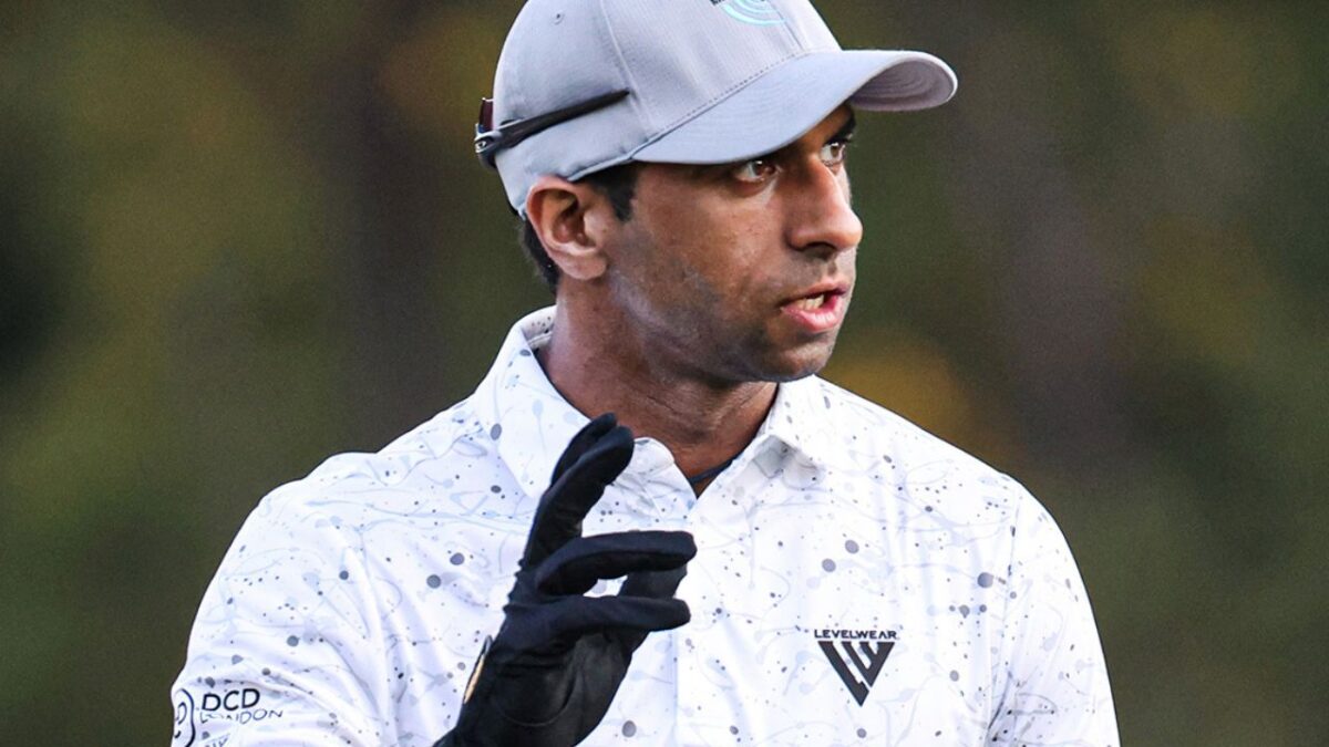 "Should be kicked out of pro golf for this" - Golf fans THRASH Aaron Rai for slow play at Mexico Open 3 Aaron Rai