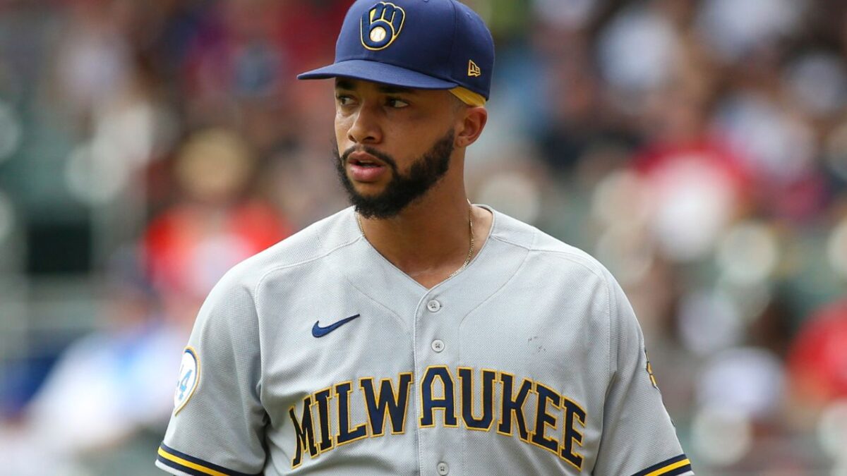 "It is what it is," Devin Williams SHRUGS OFF chatter over shaving his beard following trade move to NY Yankees 3 Devin Williams
