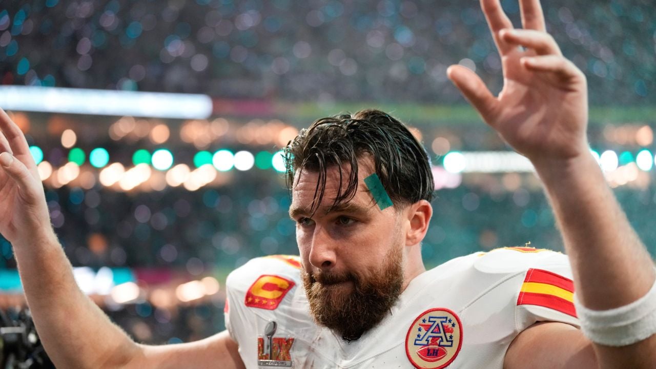 Having Moved on, Travis Kelce Admits Throwing Super Bowl Loss to Eagles In “Trash”