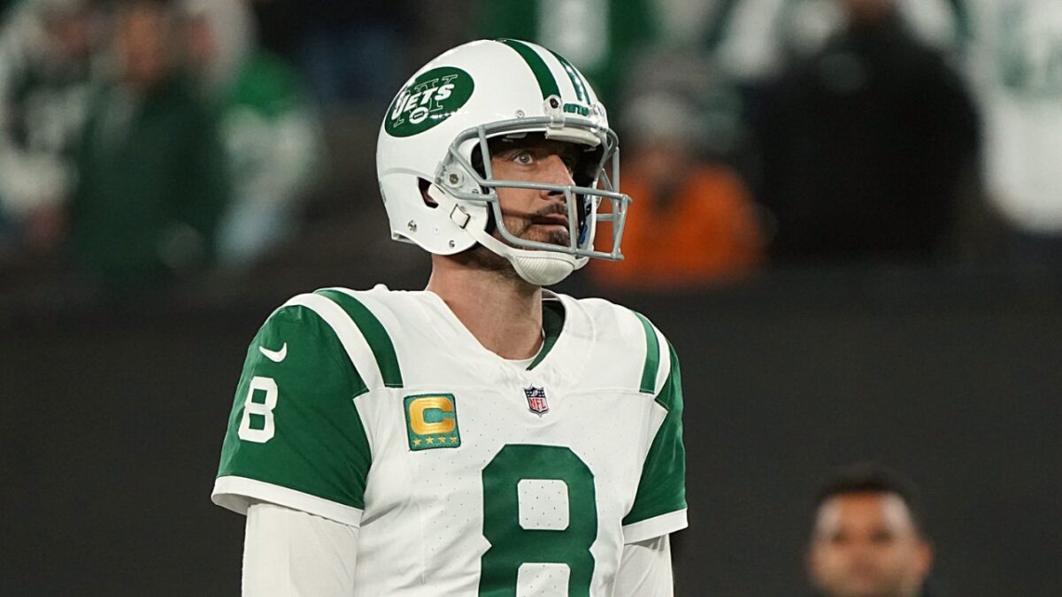 Aaron Rodgers once accused the US government of creating HIV virus 3 Aaron Rodgers once accused the US government of creating HIV virus