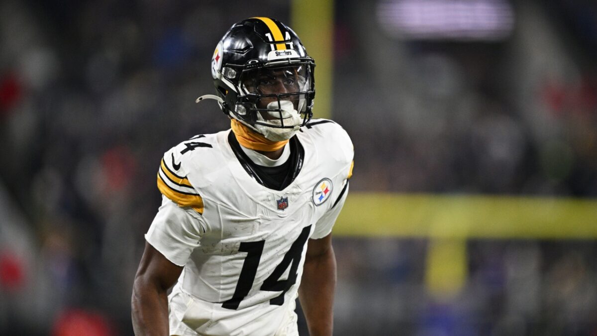 George Pickens' father taking a brutal swipe at Russell Wilson is concerning news for Aaron Rodgers 1 George Pickens' father taking a brutal swipe at Russell Wilson is concerning news for Aaron Rodgers
