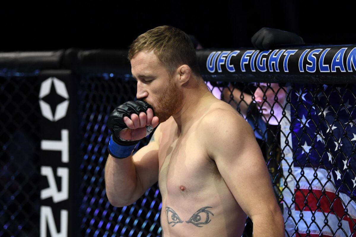 Justin Gaethje gets a suggestion from his teammate 