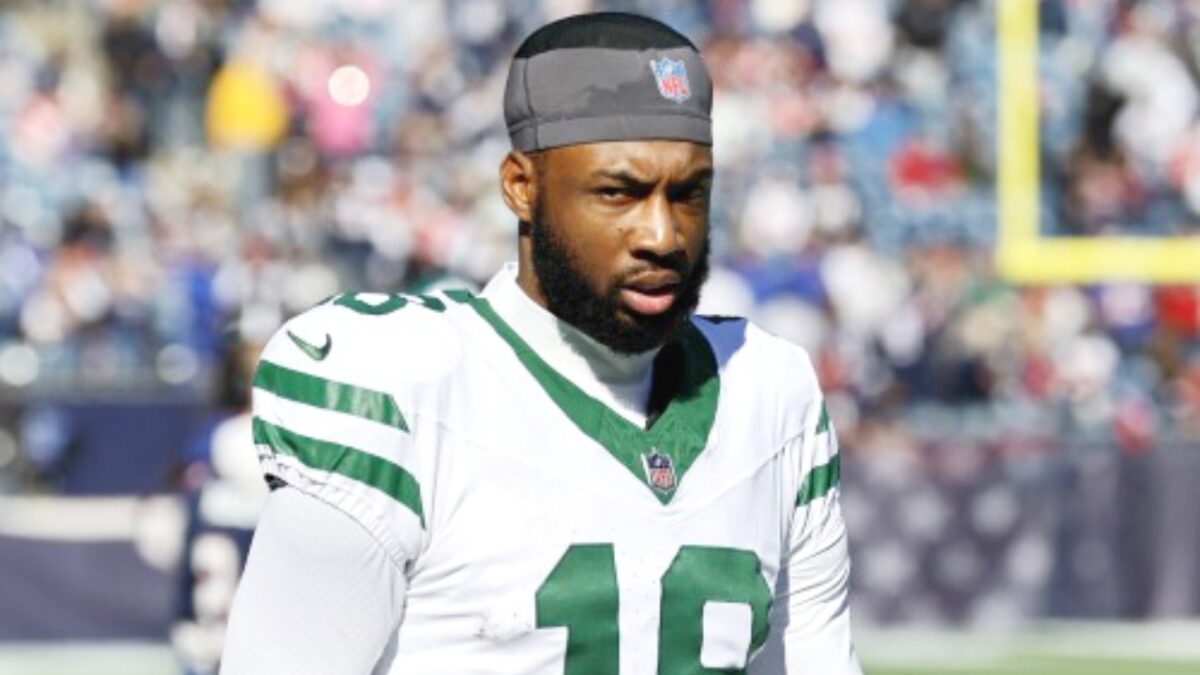 Mike Williams returns to Chargers ‘looking to prove himself’ after tough 2024 season with the Jets 3 Mike Williams