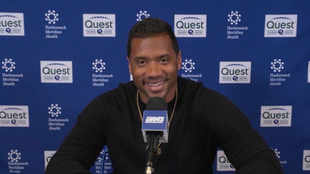 Russell Wilson remains unfazed by Giants possibly drafting Shedeur Sanders or Cam Ward in the upcoming draft 4 Russell Wilson (2)